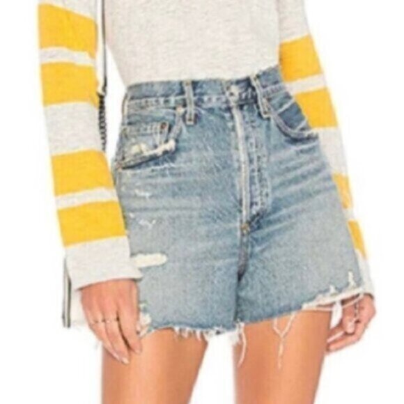 Levi’s 550 Original Raw-Edge Denim Shorts - Picture 2 of 9